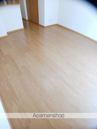 シャン・ミリューⅡＤ[1R/33.15m2]のリビング・居間