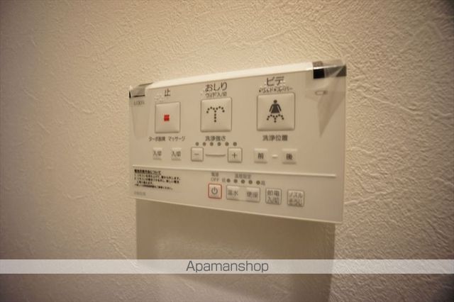ファーストレジデンス栄の内装写真