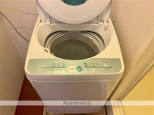 レオパレス小竹向原Aの内装写真