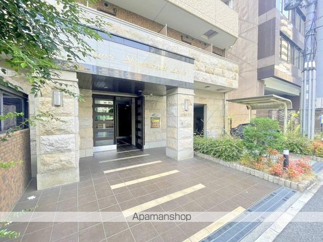 プレサンス心斎橋LAVIEの外観写真