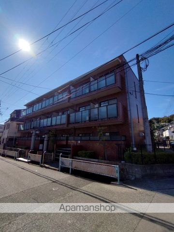 シェルプール弐番館の外観写真