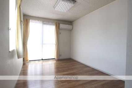 プレジール池岡[1K/20m2]のリビング・居間