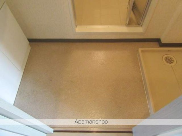 クリスタルリバー参番館の内装写真