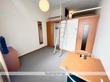 レオパレスミーティア[1K/20.28m2]のリビング・居間2