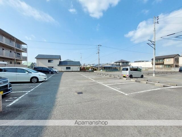 アイビー館[2LDK/60.48m2]の駐車場