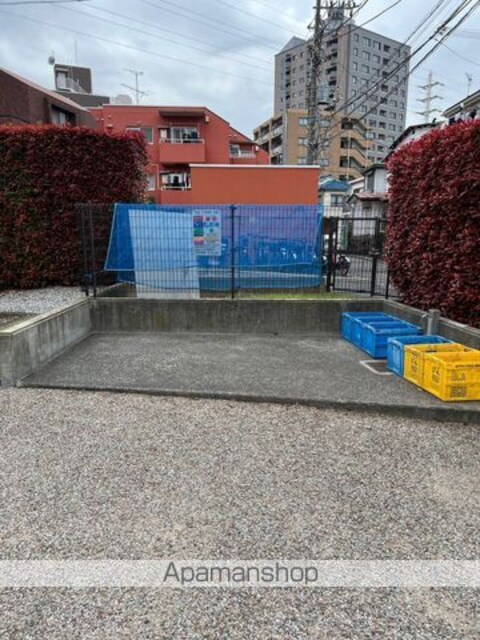 東京都中野区野方３丁目[3LDK/78.71m2]の共用部2