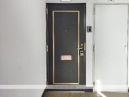 サンモデスト[2LDK/62.93m2]のエントランス