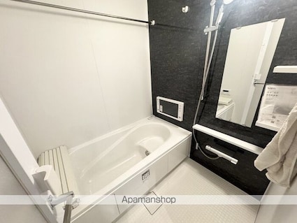 ＤーＧＬＡＮＺ　ＷＥＳＴ[2LDK/71.3m2]のバス