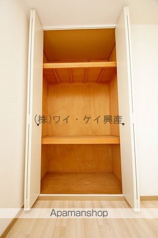 レイモンドサンヴィレッジA棟の内装写真