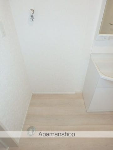 detached 埼玉県吉川市新栄２丁目8-32

地図を見る