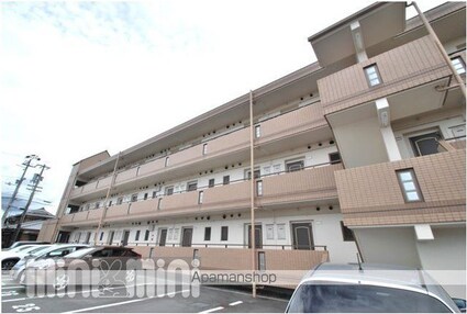 イヒラニハイツ[1R/35.28m2]の駐車場