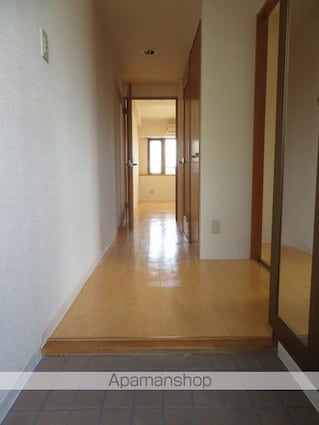 宮城県仙台市青葉区大町２丁目[1LDK/49m2]の玄関