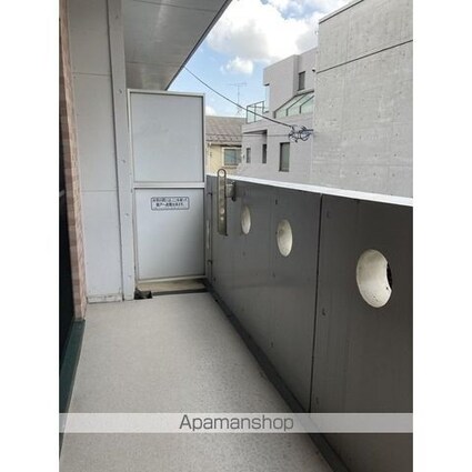ＤｅＬＣＣＳ田園調布[1R/30.36m2]のバルコニー