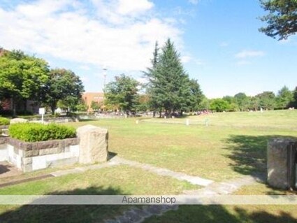 Ｌｉｂｅｒｔｙ　Ｃｏｕｒｔ[1LDK/33.39m2]の周辺3