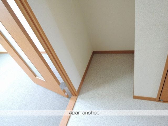 レオパレス南10条の内装写真