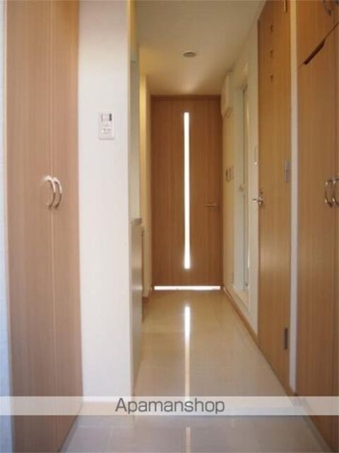 ルーブル高田馬場参番館[1K/25.5m2]の玄関