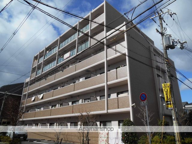 プリモ中宮の外観写真
