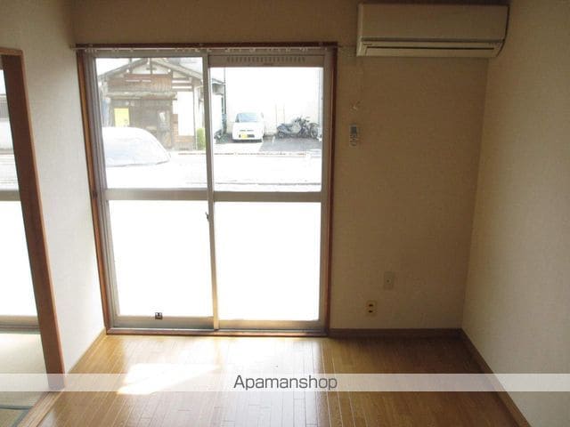 プロスペリーテ西古松Aの内装写真