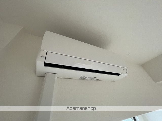 セレニテ堺筋本町リアンの内装写真