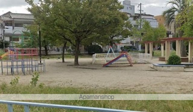 CRASTINE遠里小野の周辺写真