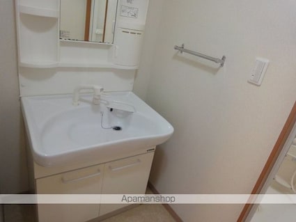 シャオリーコート[3LDK/70.28m2]の洗面所