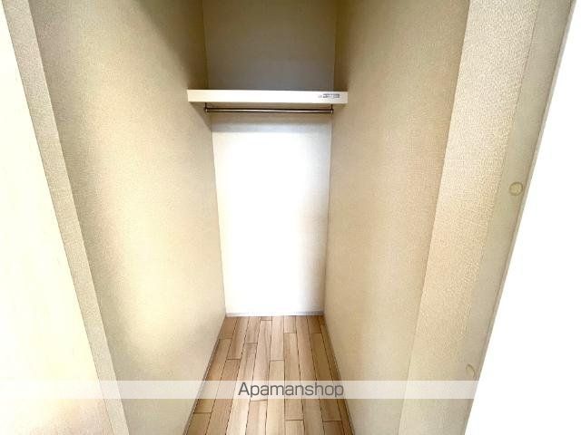 グランスタ エイアールの内装写真