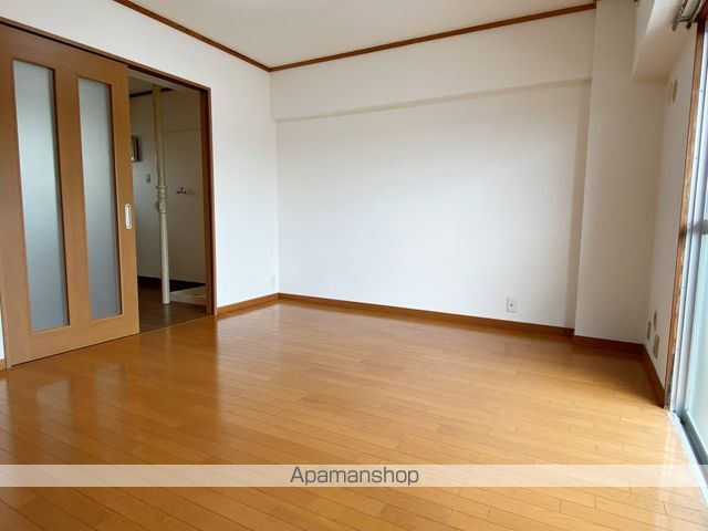 コーポラスヤングの内装写真