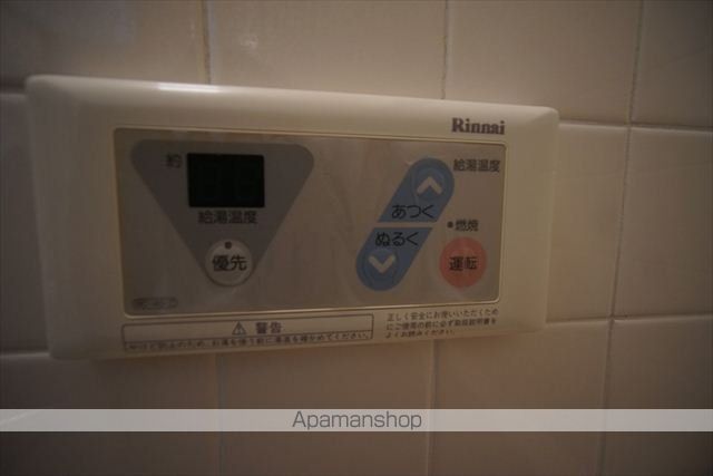橘屋ビルAMDEの内装写真