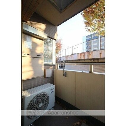 東京都杉並区下高井戸３丁目[1LDK/32.55m2]のバルコニー