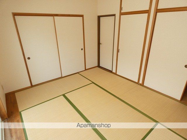 中寺ハイツI・IIの内装写真