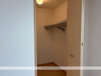 ラポール　Ａ[1LDK/45.67m2]の収納