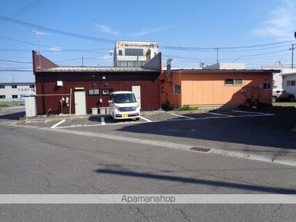 キャップ類家[2LDK/46.8m2]の駐車場3