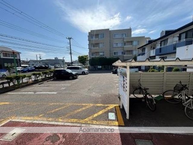 エステート近江B棟の外観写真