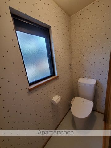 鳳西町三丁戸建ての内装写真