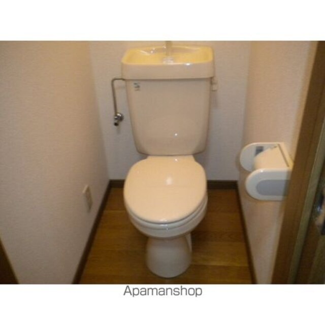 アンプルールブワＡｉｌｅ[1K/23.18m2]のトイレ