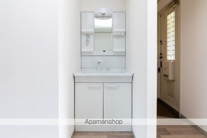 アルカディア屋島Ａ・Ｂ[2LDK/55.85m2]の洗面所