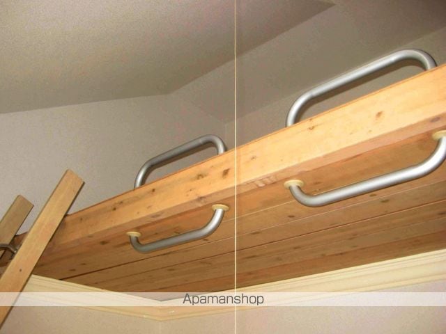 ロイヤルハイツまつい2の内装写真