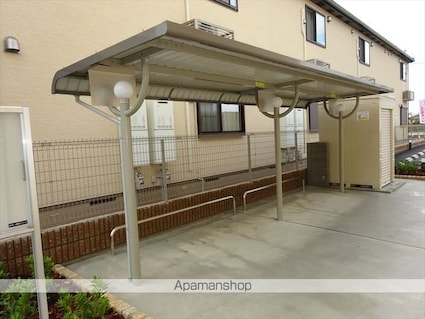 ボヌール岩橋　Ⅱ[2LDK/57.25m2]の共用部1