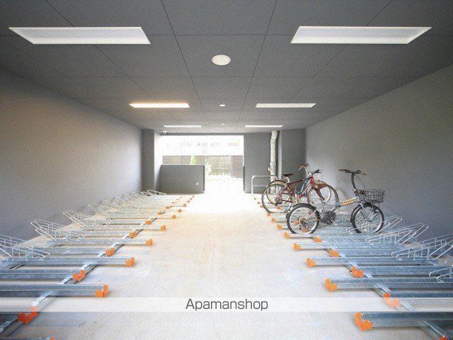 プレサンス西中島南方セレストの内装写真