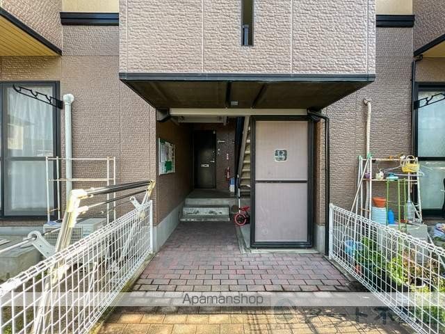 リッツハウス森松 B棟の玄関写真