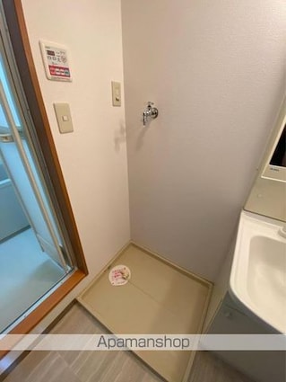 ロイヤルコーポ中川　[1LDK/51.3m2]の内装7