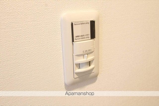 フレール江坂レジデンシャルの内装写真