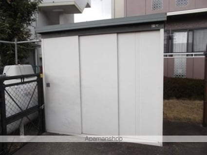 メゾンラシュレ　ＡＢ[3K/55.44m2]の共用部2