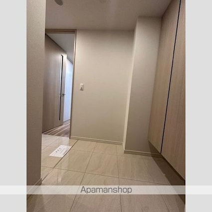 アーバンコア原宿[1LDK/37.04m2]の玄関