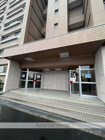 NAKATSURIVERSIDECORPOATOUの玄関写真