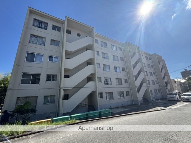 枚方ハイツ3号棟の外観写真