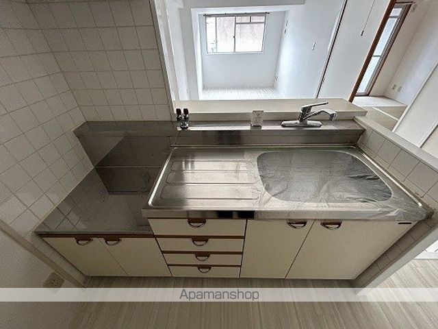 シャトー三和青山の内装写真