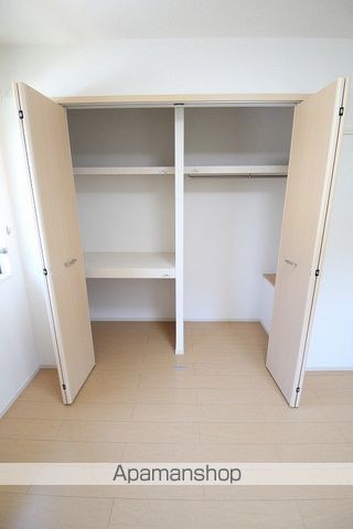 エムティーハイツIの内装写真