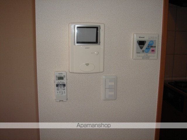 グリルス Iの内装写真