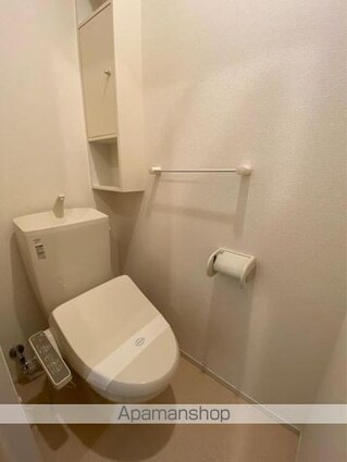 ミューズ林　Ａ[2LDK/66.02m2]のトイレ